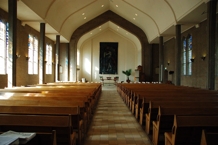 Samenspraak Uitvaartzorg door Marion Bollongino in Enschede | Uitvaartbegeleider | Bespaar door transparantie