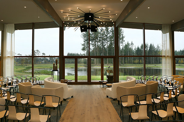 Sarah Jongejan Uitvaartbegeleiding in Alphen aan den Rijn | Uitvaartbegeleider | Transparant en eerlijk