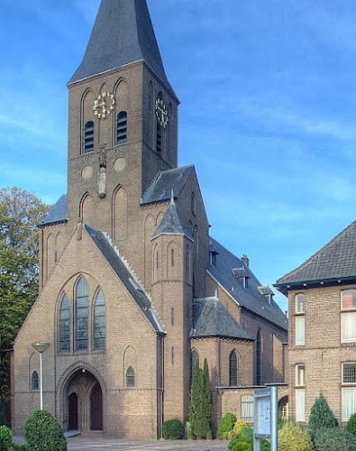 St. Josephkerk Hooglanderveen-Vathorst | Uitvaartverzorger | Vergelijk tarieven