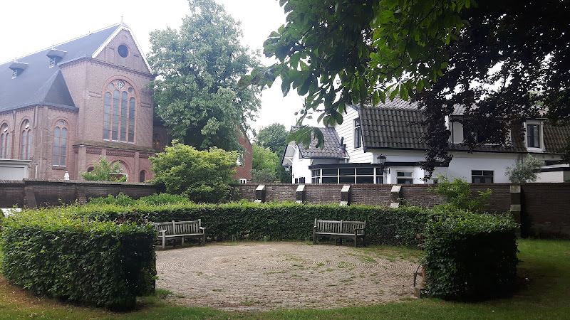 Stichting "De Hof" in Hilversum | Uitvaartzorg | Vind de beste uitvaartondernemer