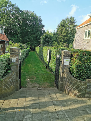 Stichting Het Stille Hofje in Den Dolder | Begrafenisverzorging | Vergelijk tarieven