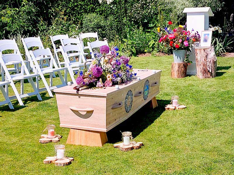 Stichting Stadsmortuarium Oss | Uitvaartverzorger | Wij helpen u kiezen