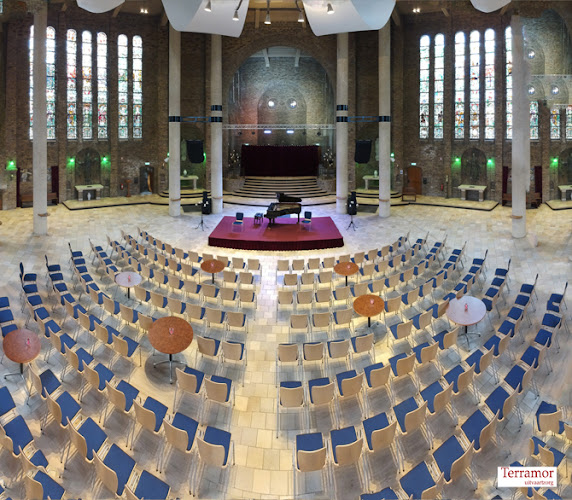 Terramor Uitvaartzorg in Alkmaar | Uitvaartbegeleider | Bespaar door transparantie