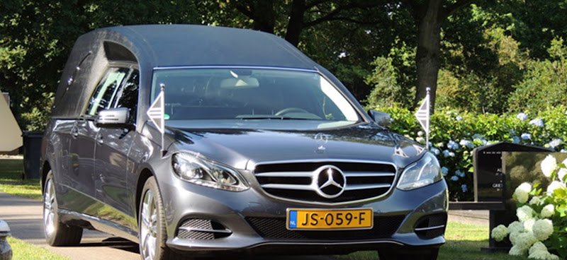 Ugna Uitvaartzorg - Adviespunt Hoogeveen | Uitvaartzorg | Vergelijk eerlijk