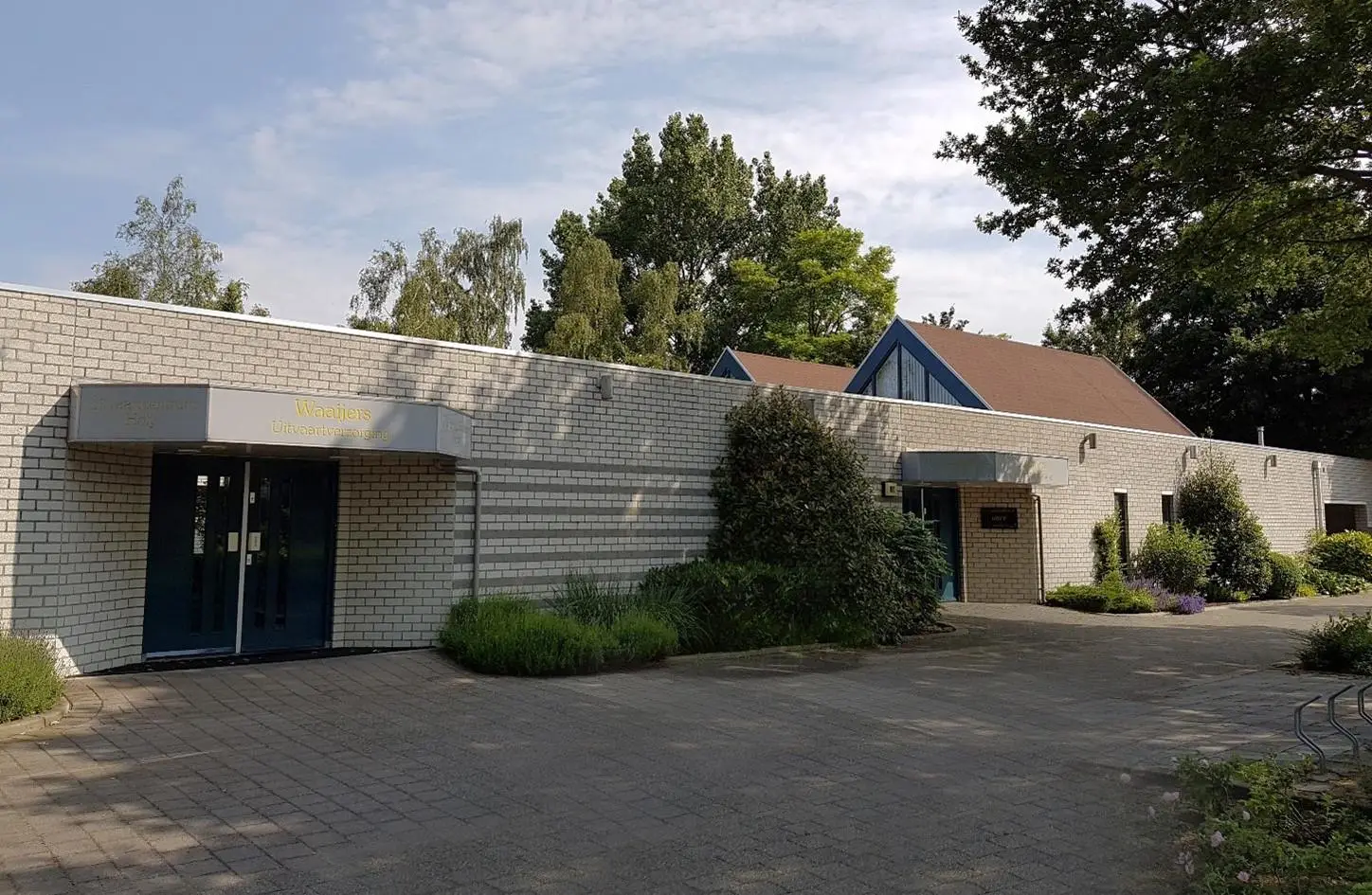 Uitvaart Fryslân in Nes | Uitvaartbegeleider | Vind de juiste uitvaartondernemer