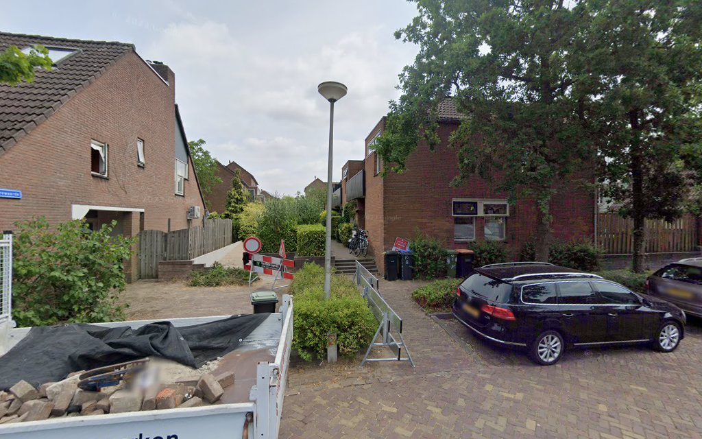 Uitvaartbegeleiding Denise van de Ven in Muiderberg | Uitvaartbegeleider | Vergelijk tarieven