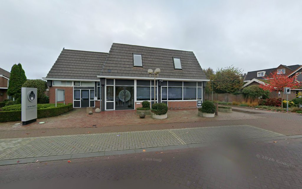 Uitvaartbegeleiding van den boom in Meijel | Uitvaartverzorger | Vergelijk en bespaar