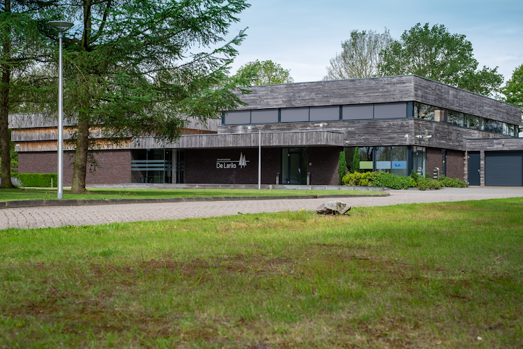 Uitvaartcentrum de Lariks in Rheeze | Uitvaartcentrum | Uw keuzehulp