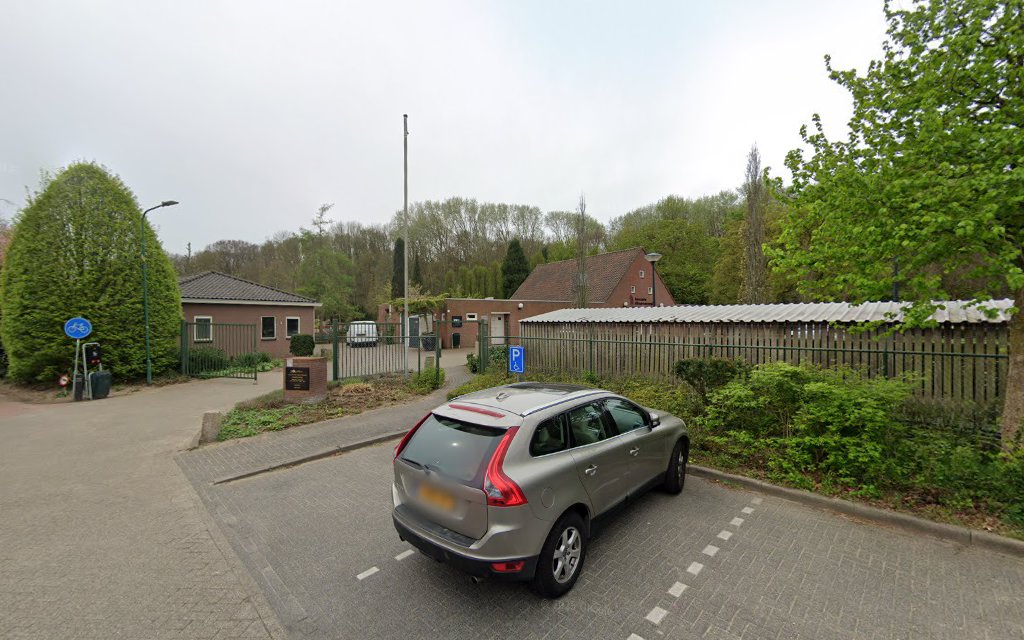 Uitvaartcentrum Dekker Castricum | Uitvaartbegeleider | Eerlijke vergelijking