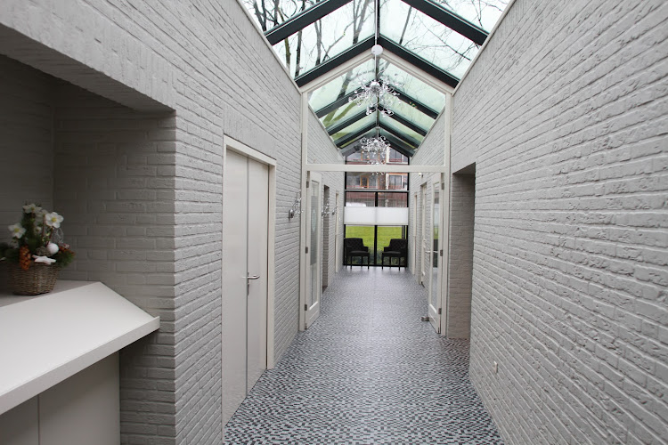 Uitvaartcentrum "Helpt Elkander" in Borne | Uitvaartcentrum | Uw keuzehulp