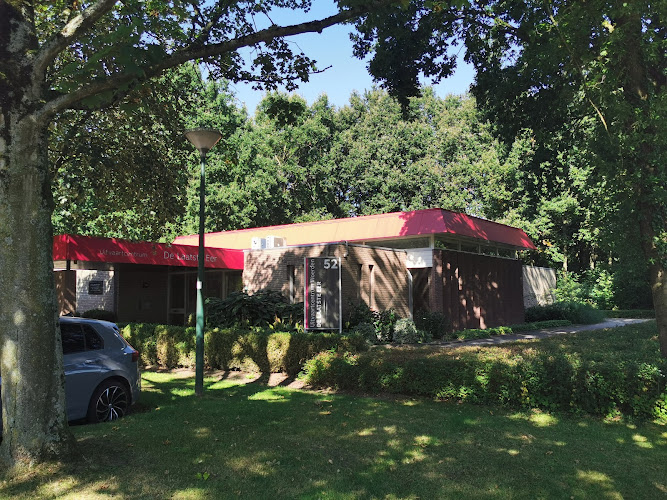 Uitvaartcentrum Woerden De Laatste Eer | Uitvaartverzorger | Transparante dienstverlening