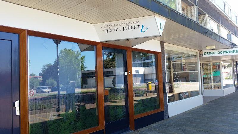 Uitvaartdienstverlening De Blauwe Vlinder in Waddinxveen | Uitvaartonderneming | Eerlijk en transparant