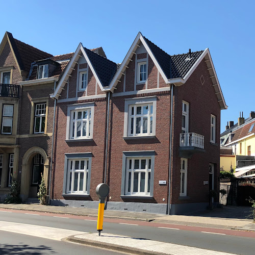 Uitvaartstudio Post in Heerlen | Crematorium | Vergelijk eerlijk