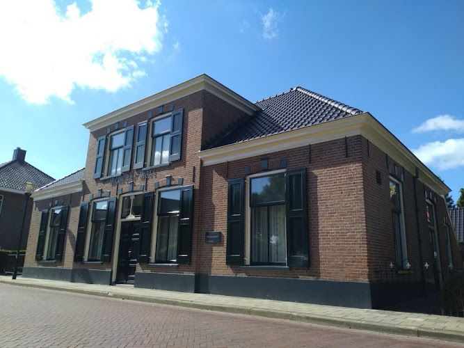 Uitvaartvereniging Den Ham | Uitvaartzorg | Vergelijk zorg & tarieven