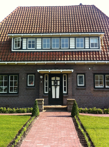 Uitvaartverzorging Brouwer in Hoogezand | Uitvaartonderneming | Uw zorggids in de regio