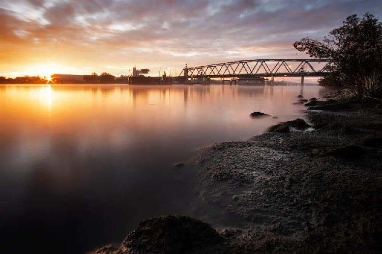 Uitvaartverzorging Familiehuis De Geslootene Boom in Sas van Gent | Uitvaartonderneming | Vind de juiste uitvaartondernemer