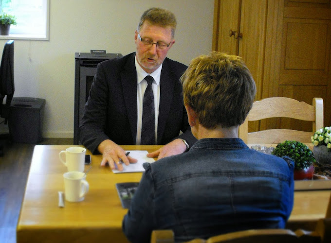 Uitvaartverzorging Herman Bottenberg in IJsselmuiden | Uitvaartonderneming | Vergelijk aanbieders in de regio