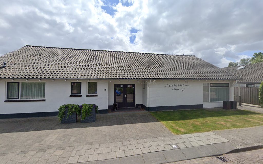 Uitvaartverzorging Marianne van der Maas in Waarde | Uitvaartonderneming | Keuzehulp uitvaartzorg