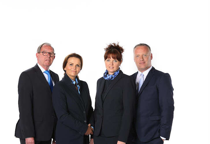 Uitvaartverzorging Pieter Dekker Den Helder | Uitvaartverzorger | Uw gids voor uitvaarten