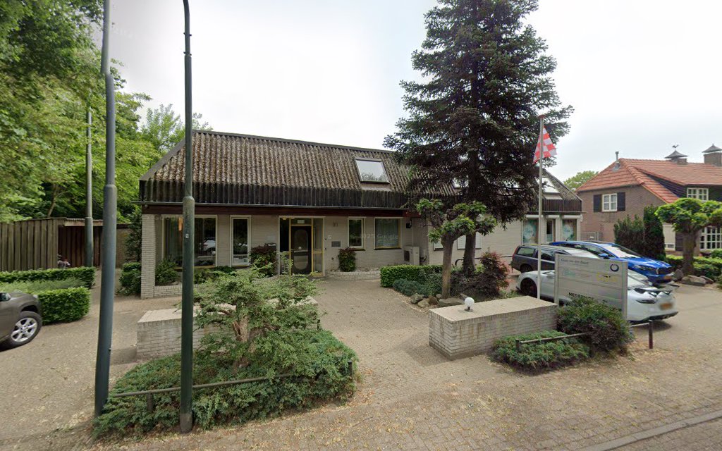 Uitvaartverzorging Robert van Haren te Berlicum | Uitvaartverzorger | Uw gids voor uitvaarten