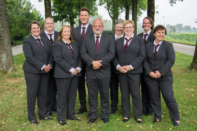 Uitvaartzorg Baarn | Uitvaartbegeleider | Vergelijk aanbieders in de regio