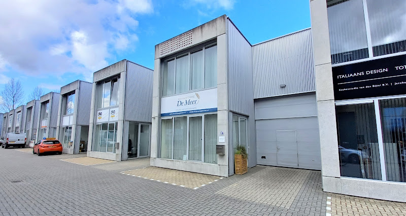 Uitvaartzorg De Meer in Hoofddorp | Uitvaartonderneming | Eerlijk en transparant