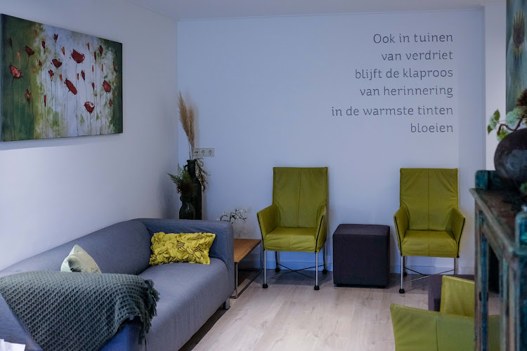 Uitvaartzorg Nuiten Groffen in Steenbergen | Crematorium | Transparant en eerlijk