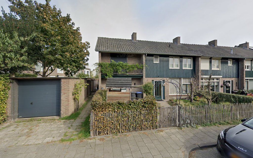 Uitvaartzorg van de Kerkhof in Helmond | Uitvaartverzorger | Eerlijk en transparant