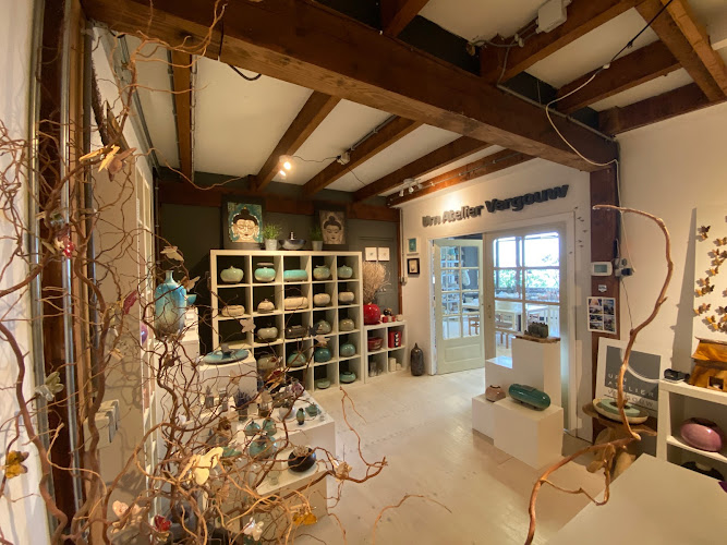 Urn Atelier Vergouw in Zaandijk | Uitvaartbegeleider | Vind de beste uitvaartondernemer