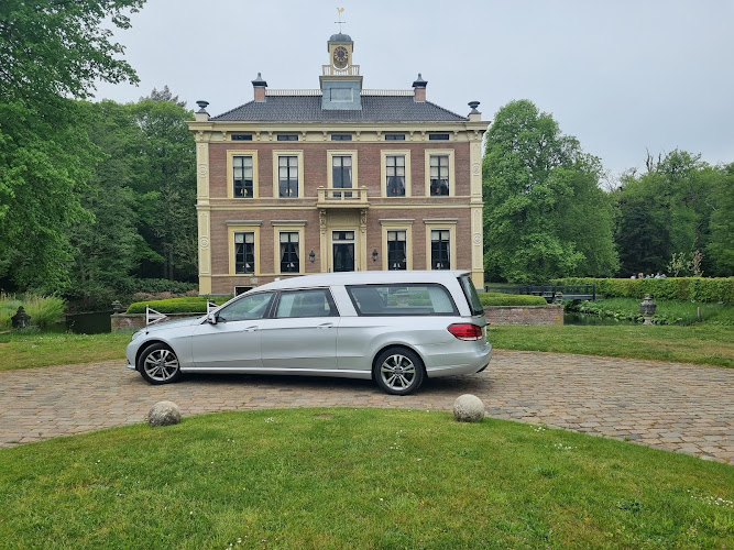 Van der Weg Uitvaartservice in Ommen | Uitvaartzorg | Transparante tarieven