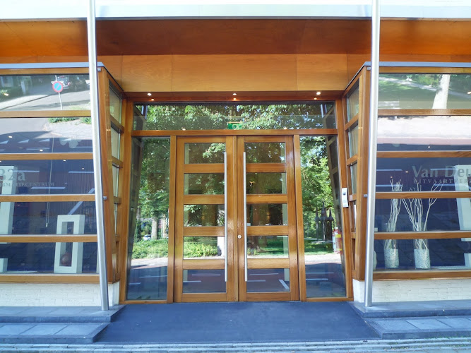 Van Deursen Uitvaart Weert | Uitvaartonderneming | Vergelijk eerlijk