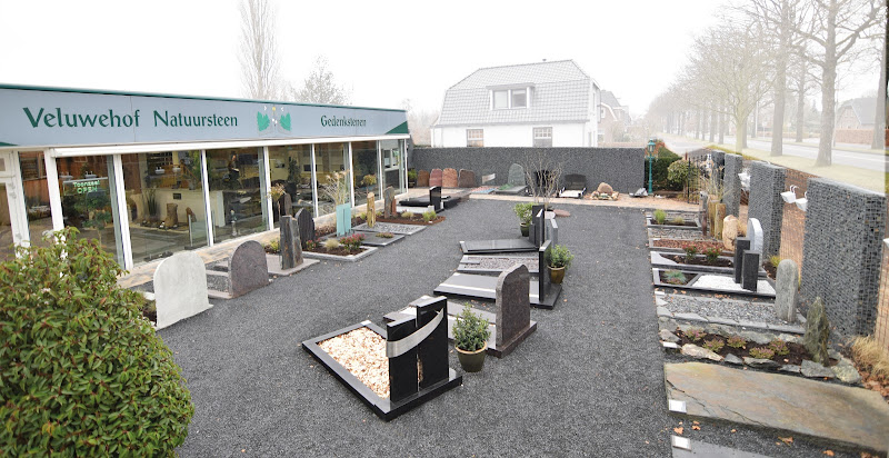 Veluwehof Natuursteen in Voorthuizen | Uitvaartonderneming | Vergelijk diensten en tarieven