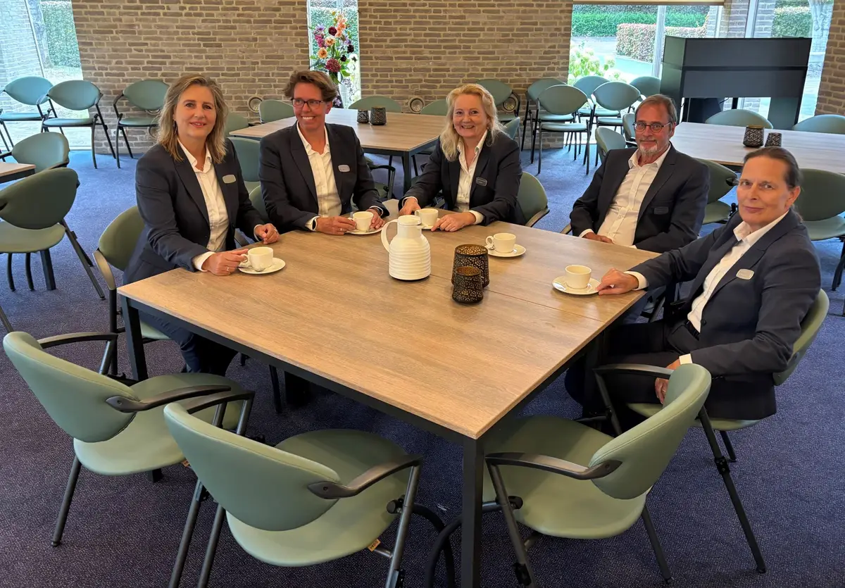 Vereniging "Jelsumerhof" in Leeuwarden | Afscheidsbegeleider | Bespaar door transparantie