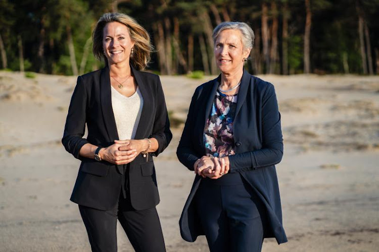 Vita Uitvaartzorg in Huizen | Uitvaartonderneming | Uw zorggids in de regio