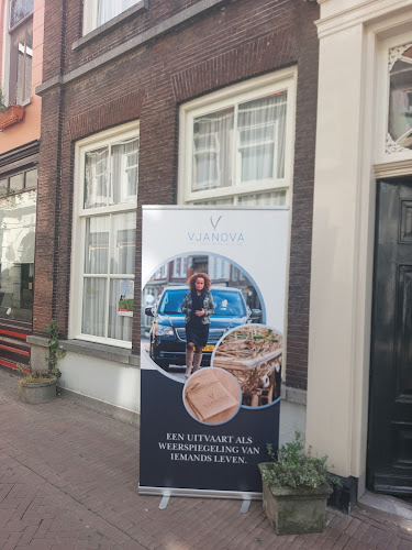 Vjanova Uitvaartbegeleiding & Afscheidsboetiek in Dordrecht | Afscheidsbegeleider | Vind de juiste uitvaartondernemer