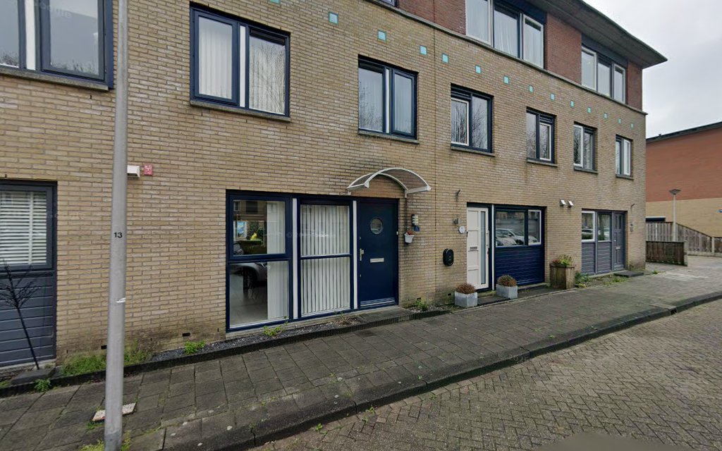 Weber uitvaartverzorging in Spijkenisse | Uitvaartbegeleider | Transparante tarieven
