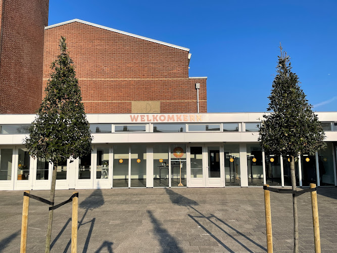 Welkomkerk in Zuidland | Uitvaartzorg | Transparant en eerlijk