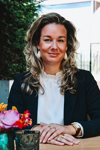 Westerveld Uitvaarten® in Oisterwijk | Uitvaartbegeleider | Vind de juiste uitvaartondernemer