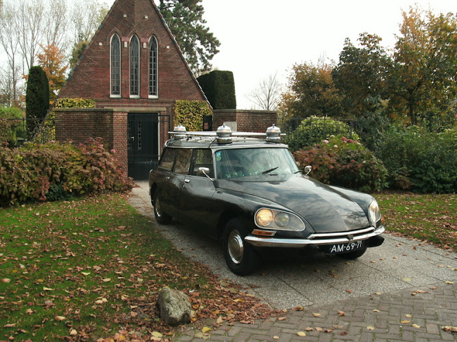 Wies Sanders Uitvaartbegeleiding in Tubbergen | Afscheidsbegeleider | Transparante tarieven