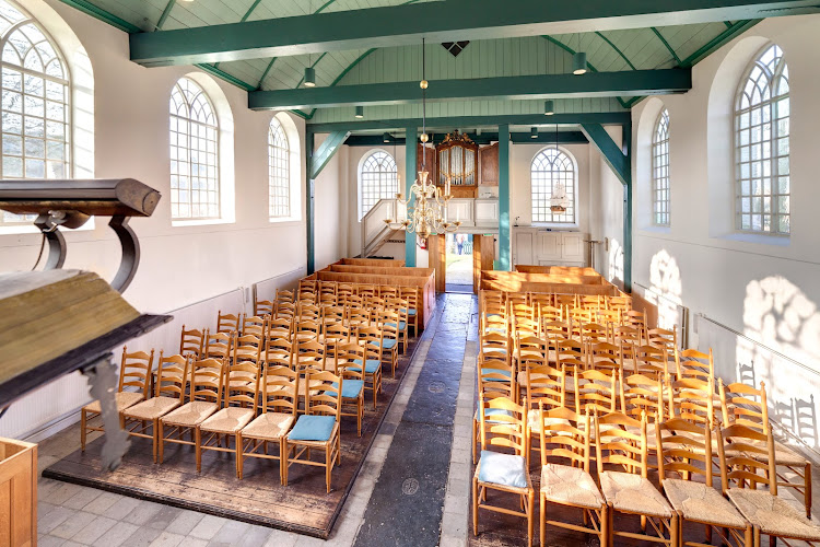 Witte Kerkje te Groet | Uitvaartzorg | Transparante dienstverlening